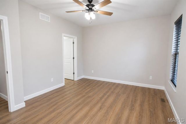 132 E Locust Street, Columbia, IL 62236
