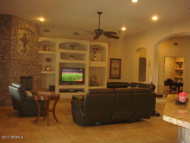 3226 W CLOUD Road, Phoenix, AZ 85086