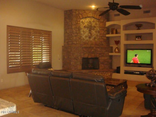 3226 W CLOUD Road, Phoenix, AZ 85086