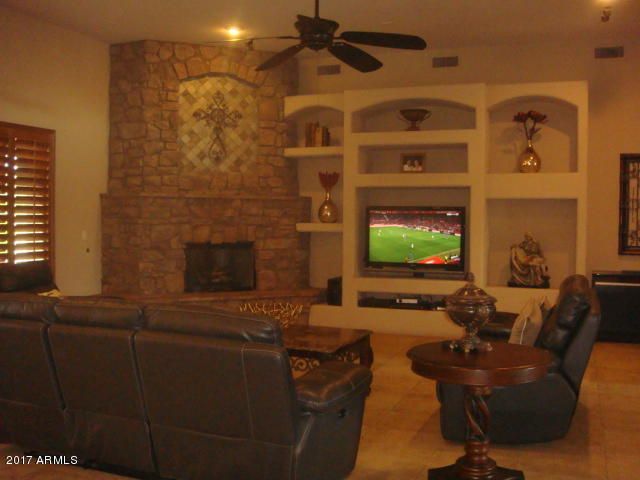 3226 W CLOUD Road, Phoenix, AZ 85086