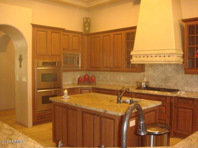 3226 W CLOUD Road, Phoenix, AZ 85086