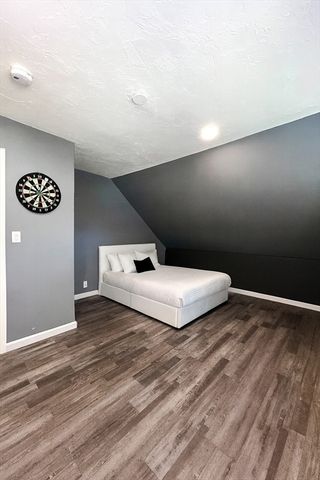 53 James St, Worcester, MA 01603