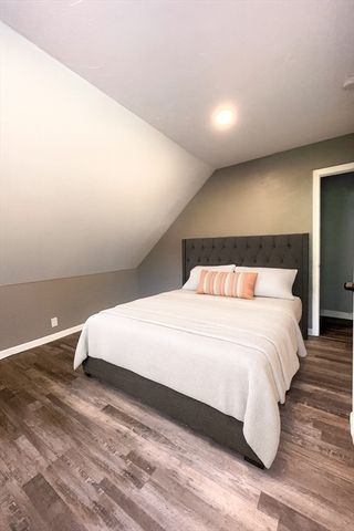 53 James St, Worcester, MA 01603