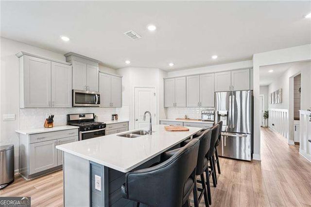 401 MURPHY Avenue, Canton, GA 30114