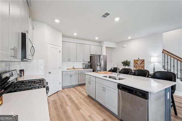 401 MURPHY Avenue, Canton, GA 30114