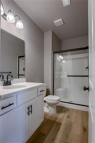 20560 Newcastle Street, Spring Hill, KS 66083