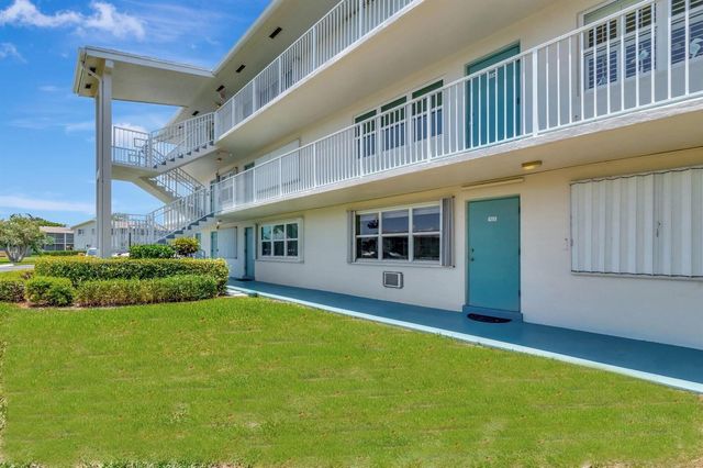 210 Horizons E 103, Boynton Beach, FL 33435