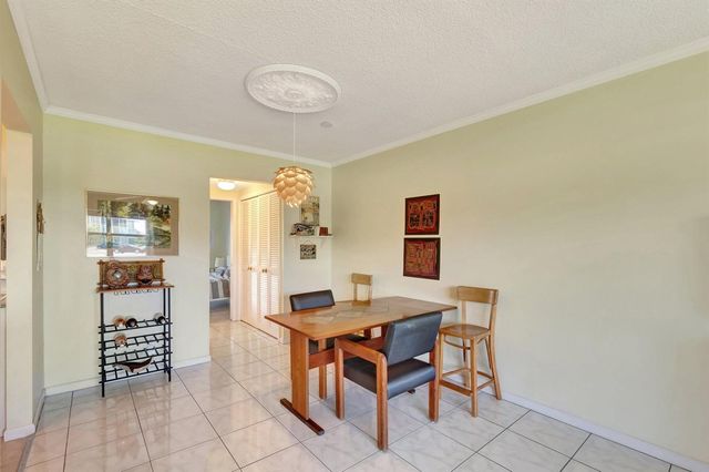 210 Horizons E 103, Boynton Beach, FL 33435