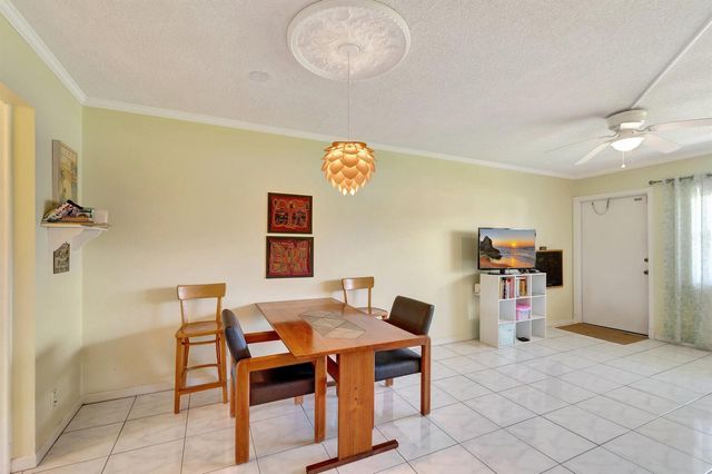 210 Horizons E 103, Boynton Beach, FL 33435