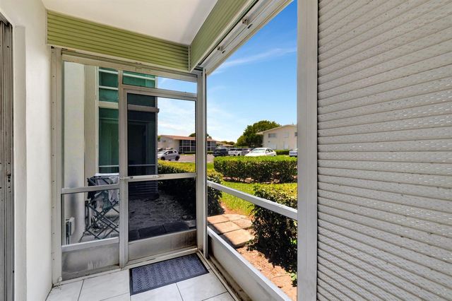 210 Horizons E 103, Boynton Beach, FL 33435