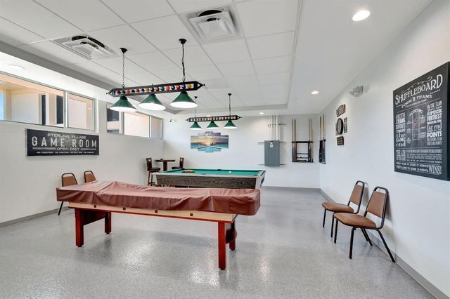 210 Horizons E 103, Boynton Beach, FL 33435