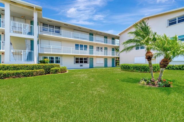 210 Horizons E 103, Boynton Beach, FL 33435