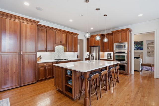 625 Calverton Ln, Brentwood, TN 37027