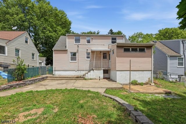 20 Sunnyside Rd, West Orange Twp., NJ 07052