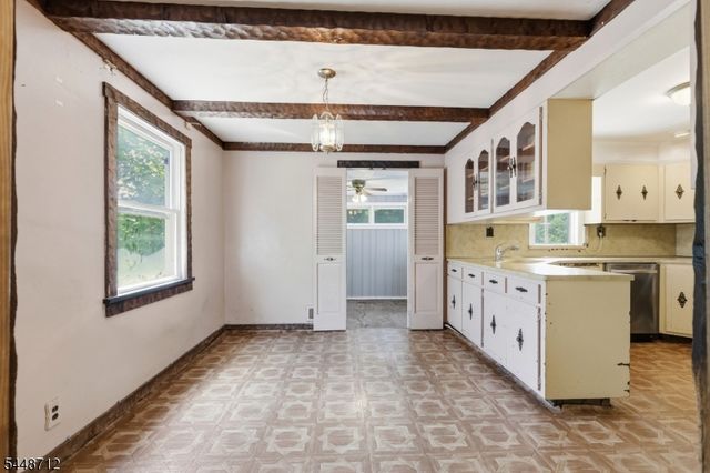 20 Sunnyside Rd, West Orange Twp., NJ 07052