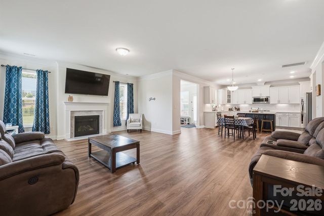 282 Bouchard Drive, Waxhaw, NC 28173