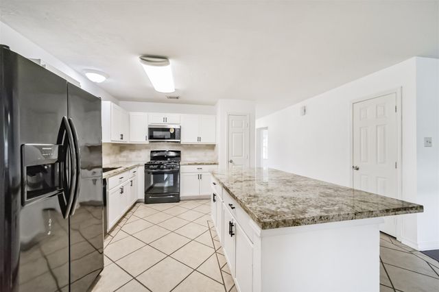 434 Fishhawk Way, Crosby, TX 77532