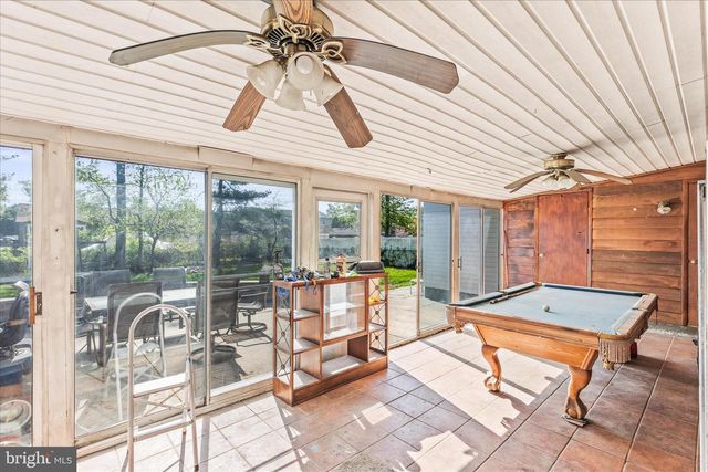 2219 LODGE FARM RD, Sparrows Point, MD 21219