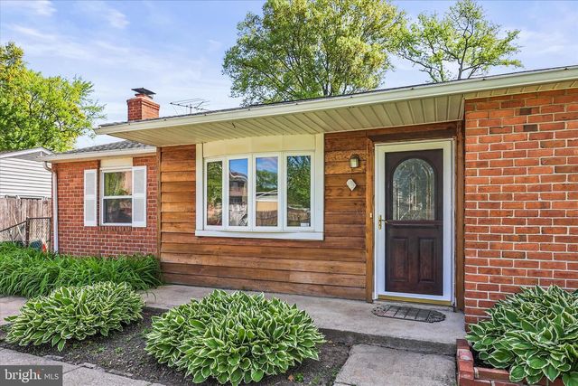 2219 LODGE FARM RD, Sparrows Point, MD 21219