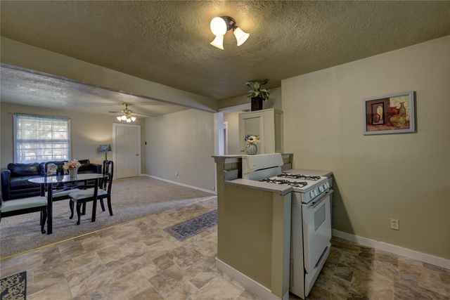 19976 Washington Bridge Road, Washington, TX 77880