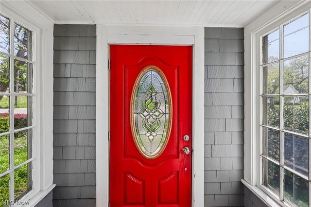 6821 Fleet Avenue, Cleveland, OH 44105