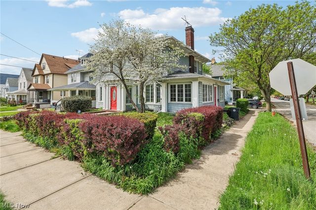 6821 Fleet Avenue, Cleveland, OH 44105