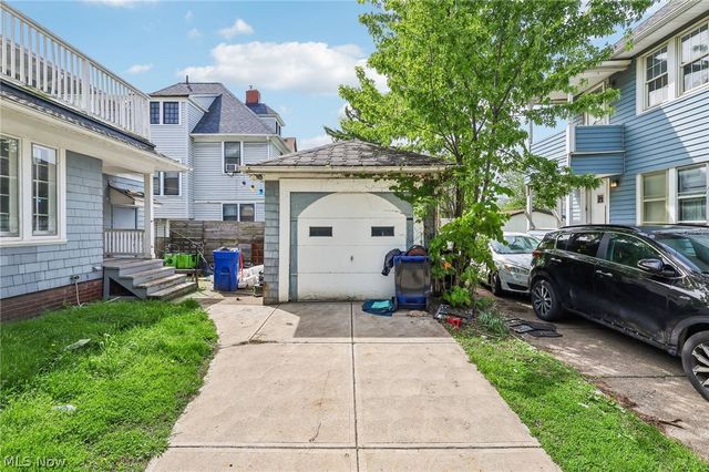 6821 Fleet Avenue, Cleveland, OH 44105