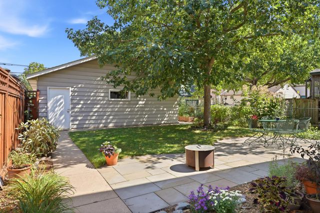 4649 42nd Avenue S, Minneapolis, MN 55406