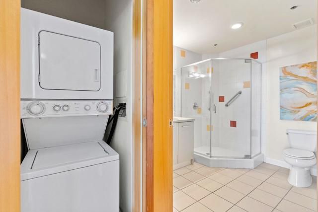 550 Seagaze Drive 19, Oceanside, CA 92054