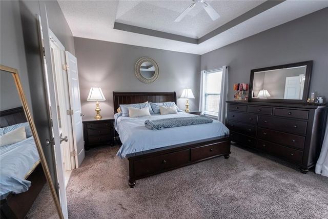 8544 N Ava Avenue, Kansas City, MO 64154