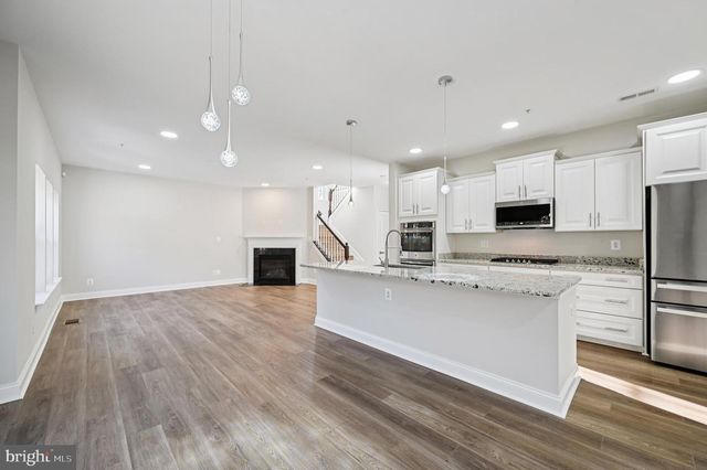 6305 WINTERS LN, Hanover, MD 21076