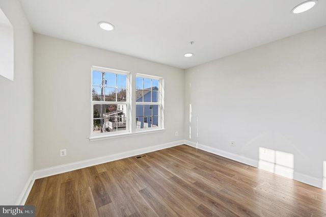 6305 WINTERS LN, Hanover, MD 21076