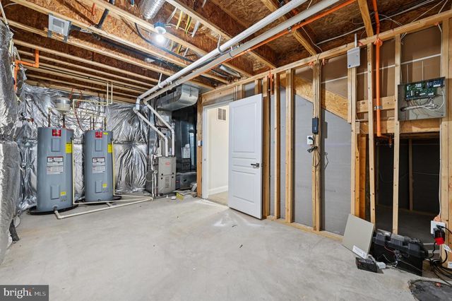 6305 WINTERS LN, Hanover, MD 21076