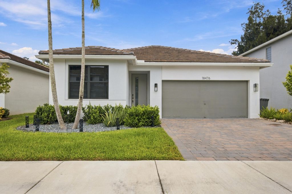 18476 Glenstone Street, Jupiter, FL 33458