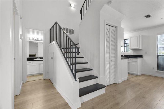 2018 W Rundberg LN 9A, Austin, TX 78758