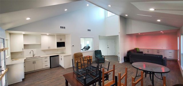 2018 W Rundberg LN 9A, Austin, TX 78758