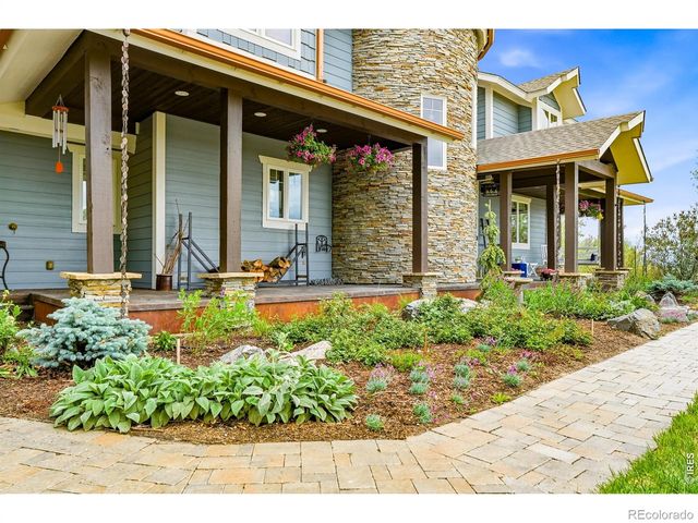 871 Bluebird Lane, Lafayette, CO 80026