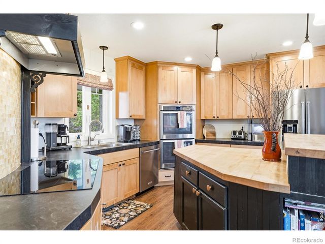 871 Bluebird Lane, Lafayette, CO 80026