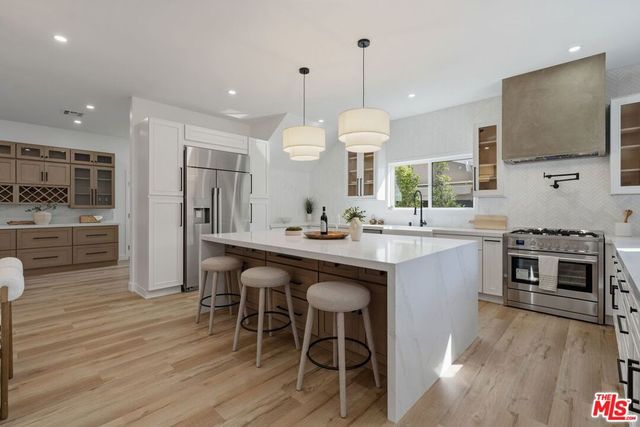 14141 Clarissa Lane, Santa Ana, CA 92705