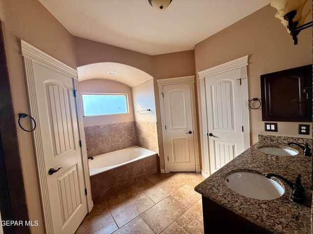 14532 CHRISTIAN CASTLE, El Paso, TX 79938