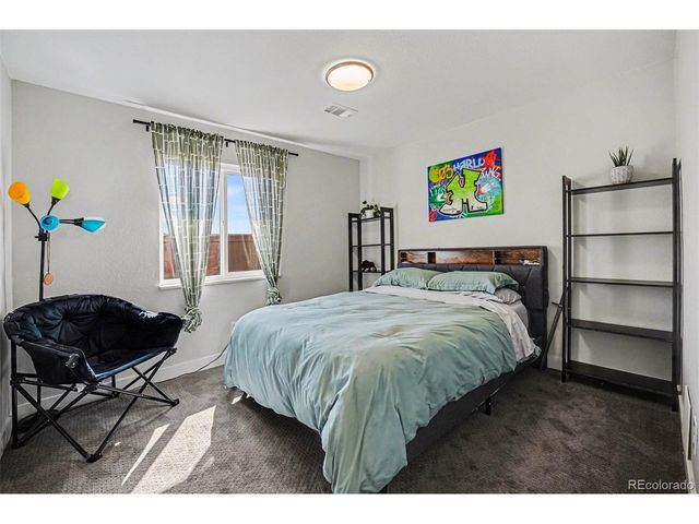 972 S Miller St, Lakewood, CO 80226