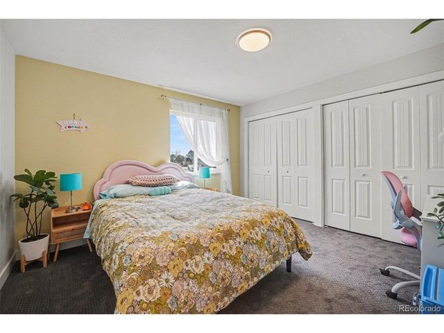 972 S Miller St, Lakewood, CO 80226