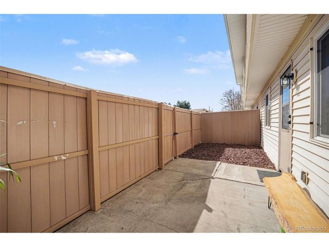 972 S Miller St, Lakewood, CO 80226