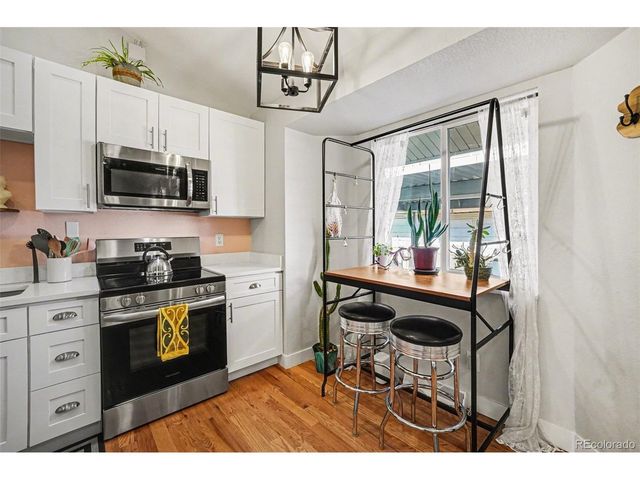 972 S Miller St, Lakewood, CO 80226