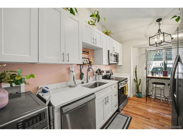 972 S Miller St, Lakewood, CO 80226