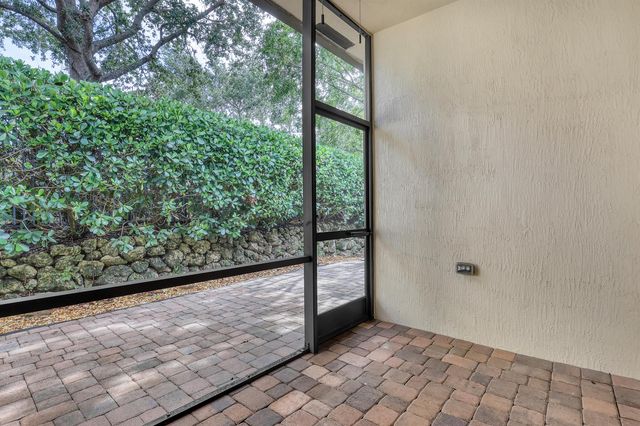 14804 Via Porta, Delray Beach, FL 33446