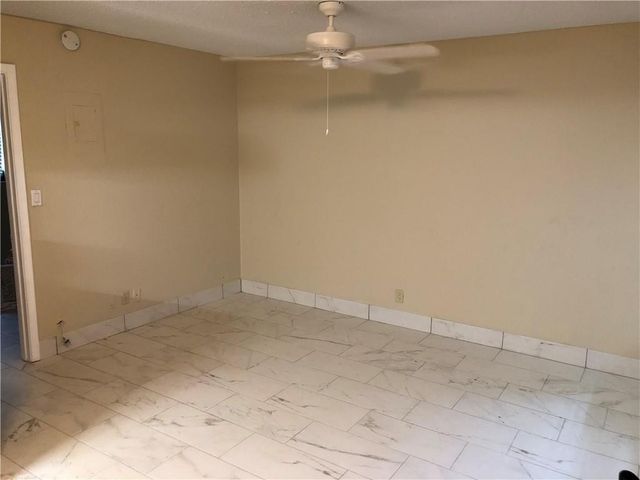 5156 NE 6th Avenue 201, Fort Lauderdale, FL 33334