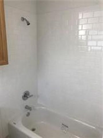 5156 NE 6th Avenue 201, Fort Lauderdale, FL 33334