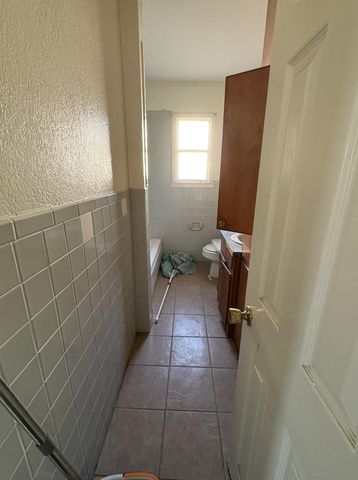 517 50th Street, Lubbock, TX 79404