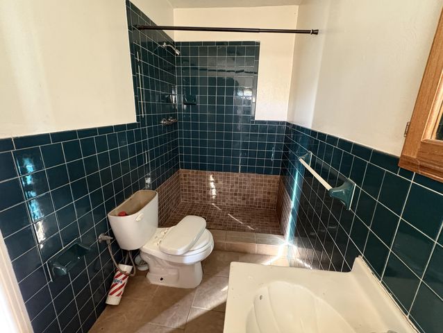 517 50th Street, Lubbock, TX 79404